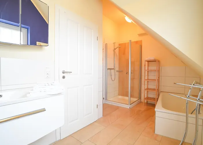 Hof Koehne - Haus Am Berg 3er Holiday home